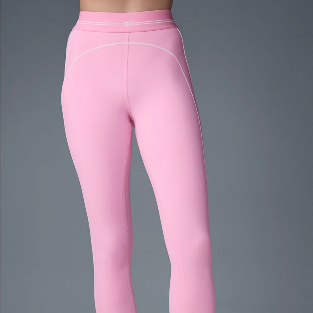 ALO Yoga Airbrush Heartthrob leggings